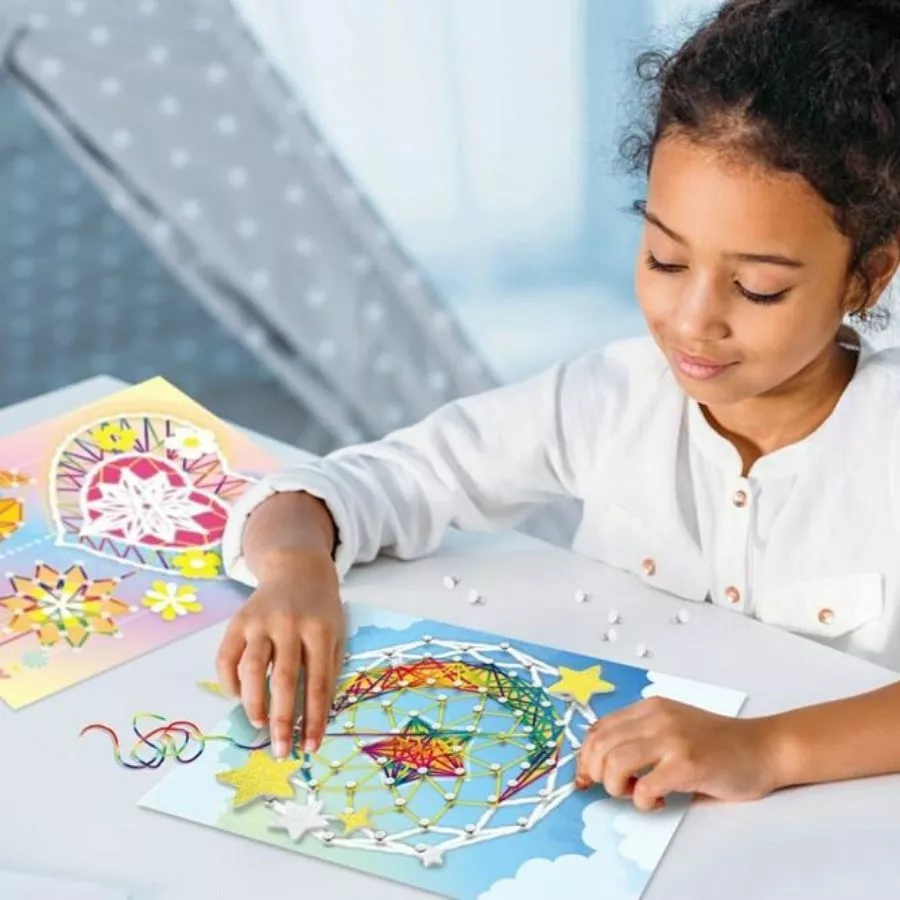 Avenir - String Art Dream Catcher Craft Kit 4 Avenir - String Art Dream Catcher Craft Kit - Image 2