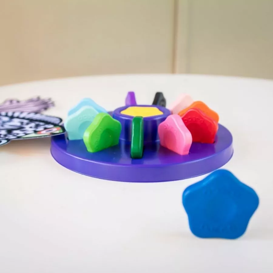 Djeco - 12 Toddler Flower Crayons 5 Djeco - 12 Toddler Flower Crayons - Image 3