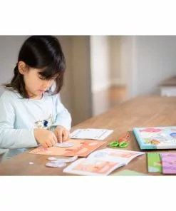 Djeco - Crinkle Cutting Collage Set 15 Djeco - Crinkle Cutting Collage Set -Educational Toys Shop DJ9057 DjecoCrinkleCuttingCollageSet 10 1024x1024