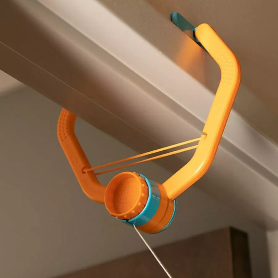 Fat Brain Toy Co - Door Pong Game 6 Fat Brain Toy Co - Door Pong Game - Image 4