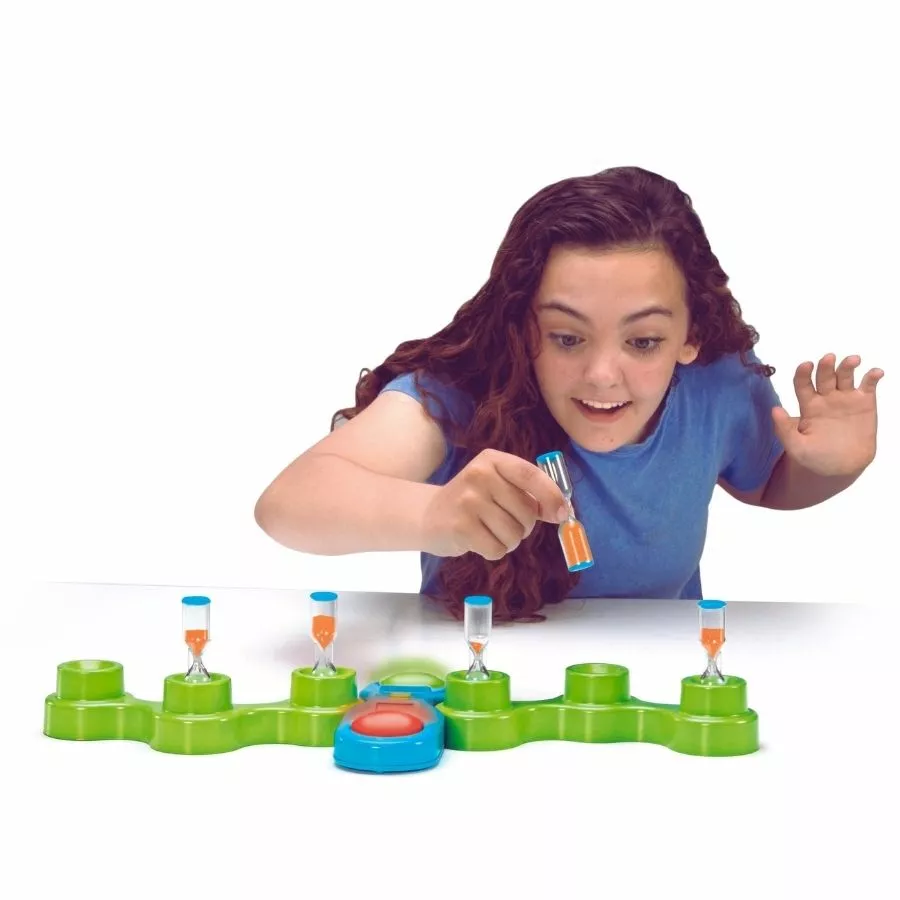 Fat Brain Toy Co - InSANDity Game 5 Fat Brain Toy Co - InSANDity Game - Image 3