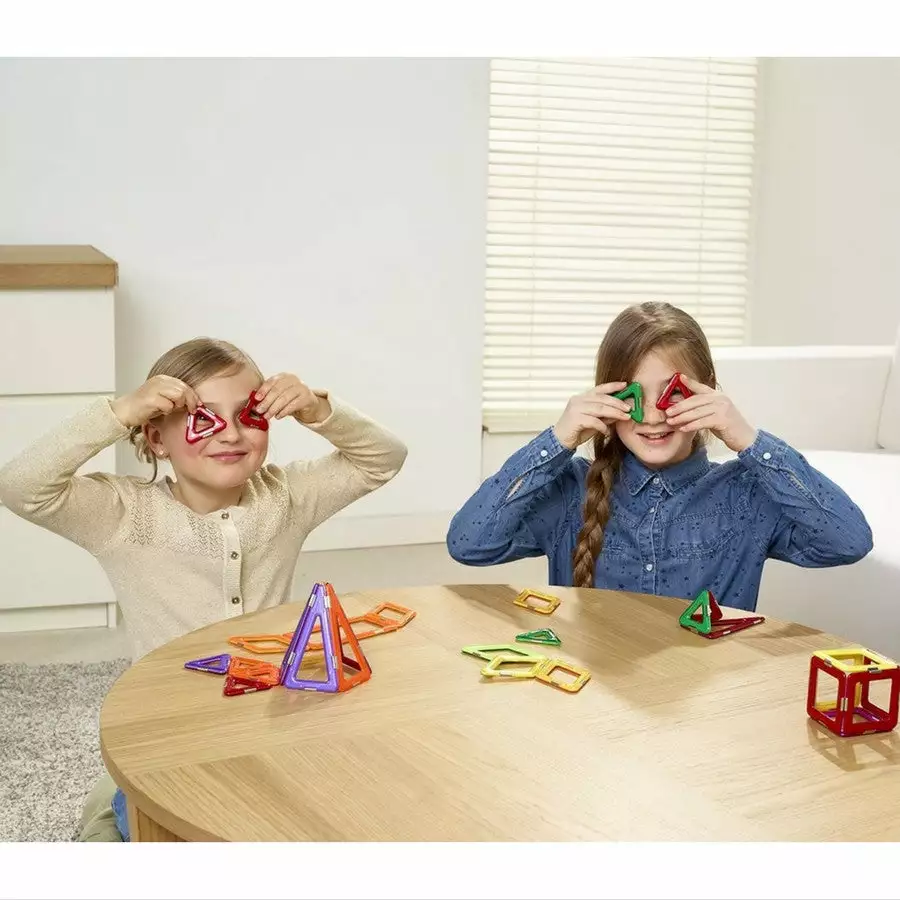 GeoSmart - Space Trucks 10 GeoSmart - Space Trucks - Image 8