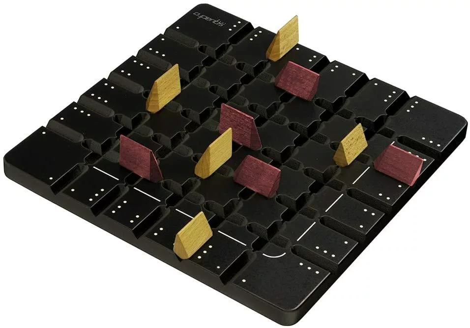 Gigamic - Squadro Game 4 Gigamic - Squadro Game - Image 2