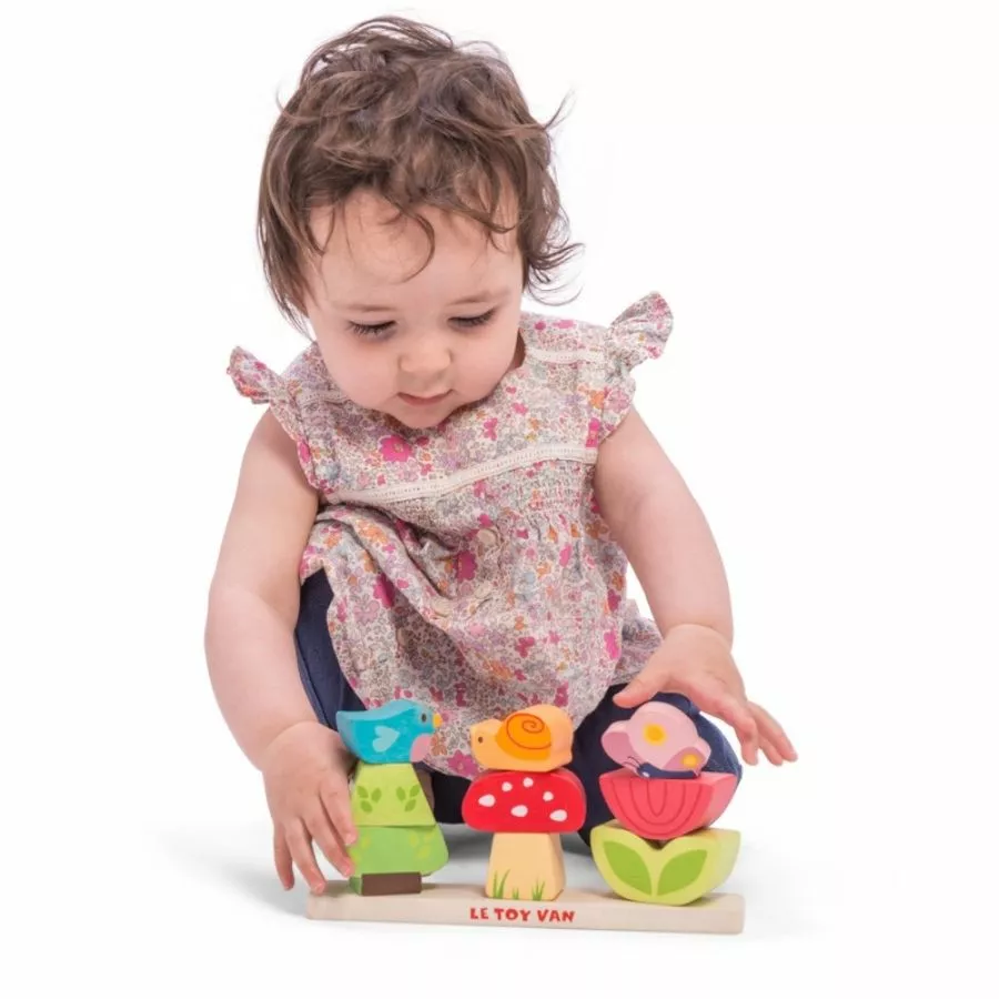 Le Toy Van - Petilou My Stacking Garden 5 Le Toy Van - Petilou My Stacking Garden - Image 3