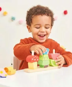Le Toy Van - Petilou My Stacking Garden 12 Le Toy Van - Petilou My Stacking Garden -Educational Toys Shop LEPL009 LeToyVanPetilouMyStackingGarden 4 1024x1024