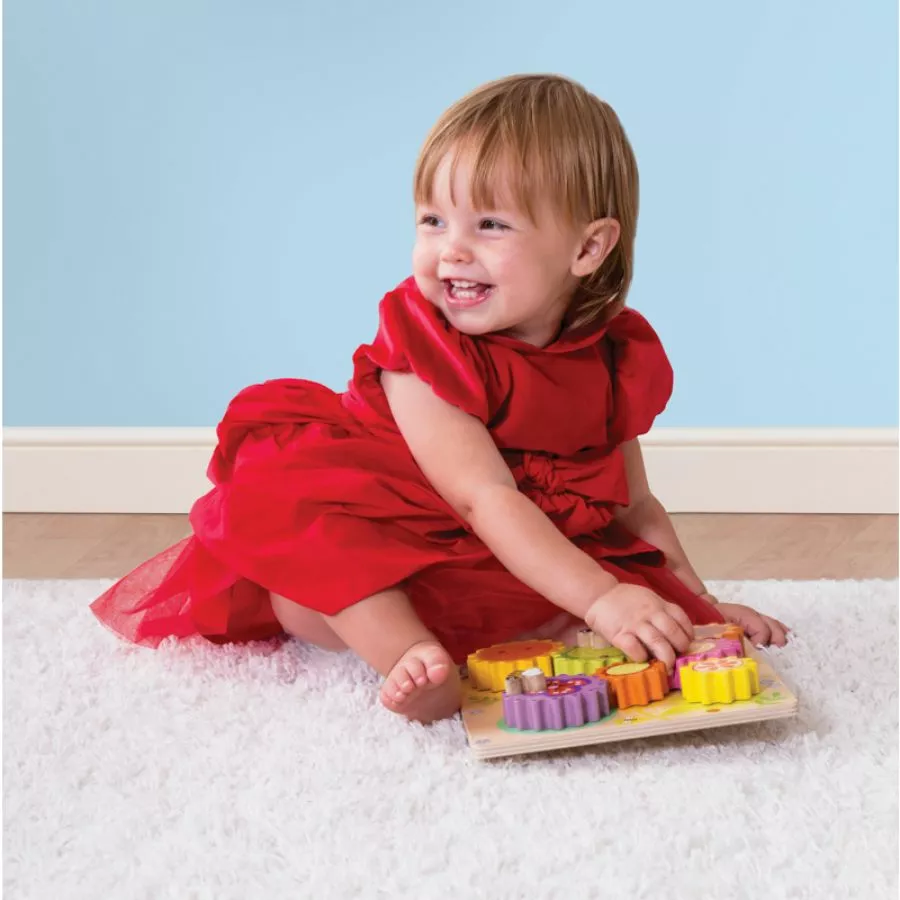 Le Toy Van - Petilou Gears & Cogs Busy Bee Learning Puzzle 7 Le Toy Van - Petilou Gears & Cogs Busy Bee Learning Puzzle - Image 5