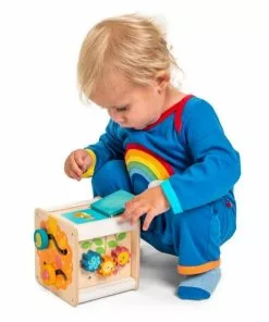 Le Toy Van - Petilou Petit Wooden Activity Cube 8 Le Toy Van - Petilou Petit Wooden Activity Cube -Educational Toys Shop LEPL105 LeToyVanPetilouPetitActivityCube 3 1024x1024