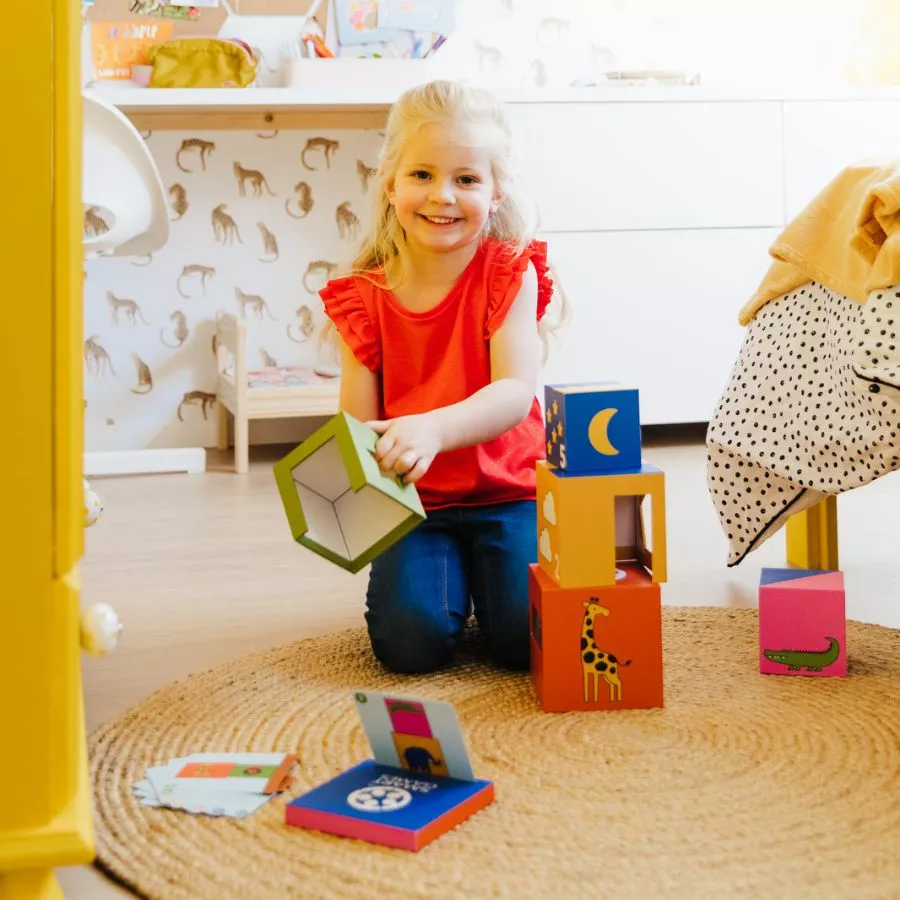 Smart Games - Peek-A-Zoo Puzzle Game For Toddlers 6 Smart Games - Peek-A-Zoo Puzzle Game For Toddlers - Image 4