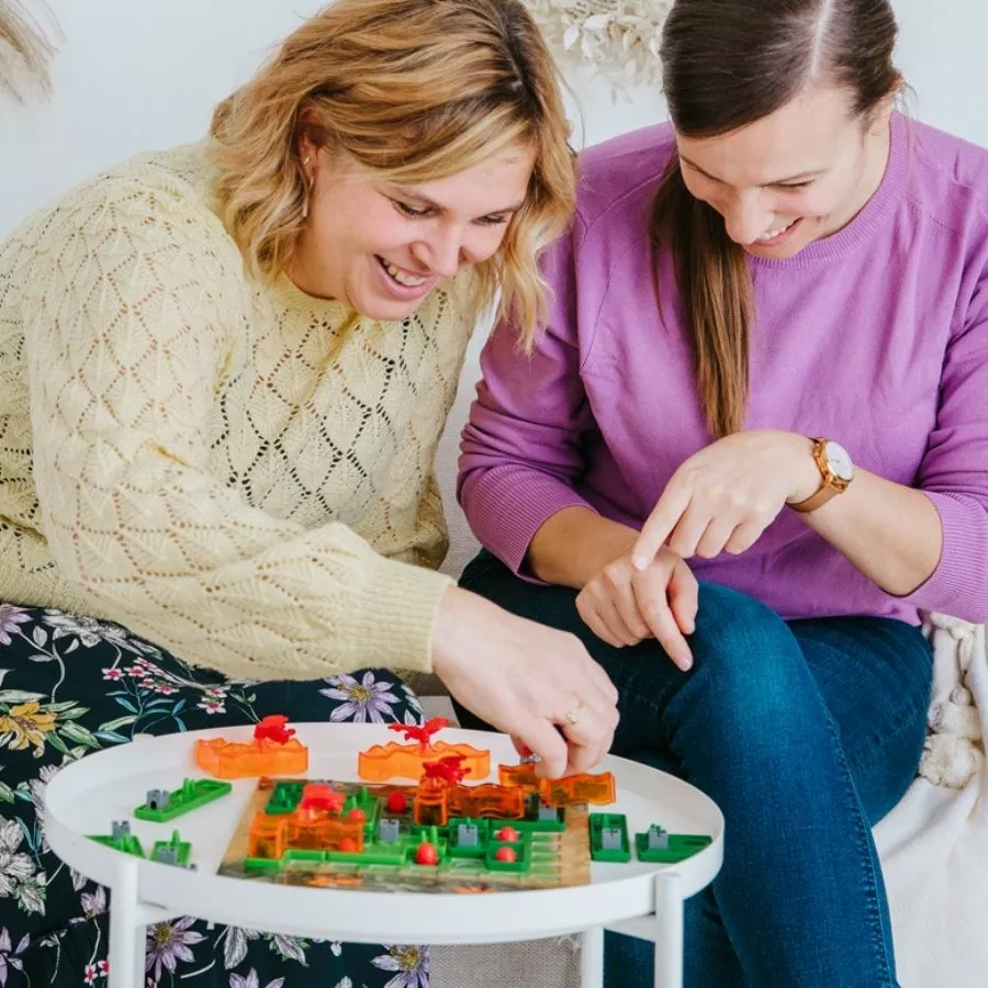 Smart Games - Dragon Inferno Strategy Game 7 Smart Games - Dragon Inferno Strategy Game - Image 5