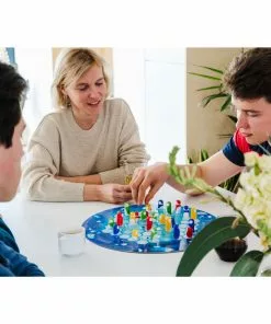 Smart Games - Penguins Huddle Up Board Game 9 Smart Games - Penguins Huddle Up Board Game -Educational Toys Shop SGM506 SmartGamesPenguinsHuddleUp 4 1024x1024